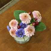 Use the arrows or slide the photo to see more