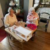 Use the arrows or slide the photo to see more