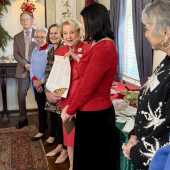 Use the arrows or slide the photo to see more