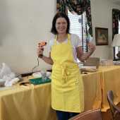 Use the arrows or slide the photo to see more